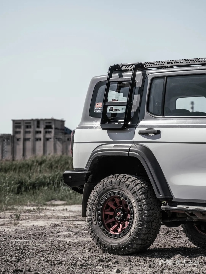 Tank 300 Комплект усиленный багажник + лестница MK OFF-ROAD 14