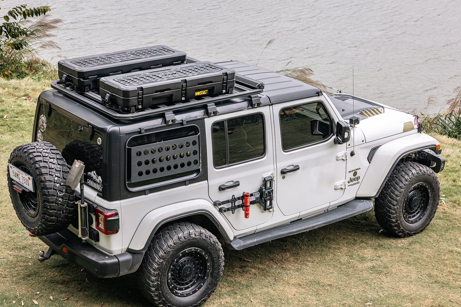 Экспедиционный бокс WEC Wild Explorer Club 100л